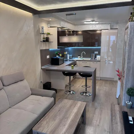 Cozy By The Sea Apartmán