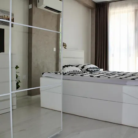 Cozy By The Sea Apartment Burgas